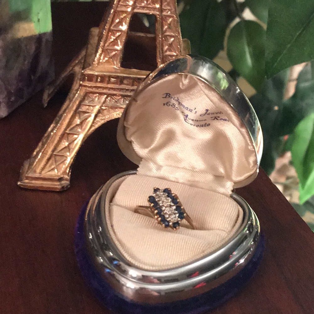 10k Gold Sapphire & Diamonds cocktail ring